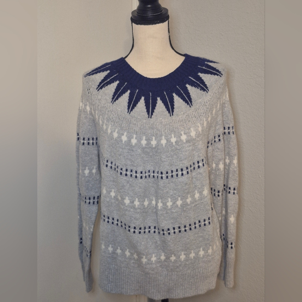 Women's Banana Republic Sweater
